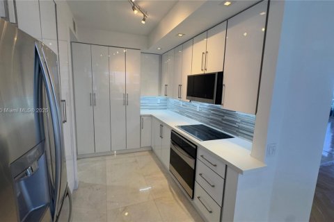 Copropriété à vendre à Aventura, Floride: 3 chambres, 245.26 m2 № 1962109 - photo 24