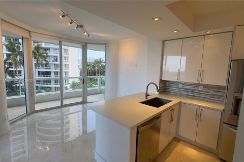 Copropriété à vendre à Aventura, Floride: 3 chambres, 245.26 m2 № 1962109 - photo 15