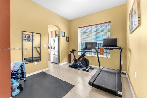 House in Homestead, Florida 5 bedrooms, 290.69 sq.m. № 1794064 - photo 16