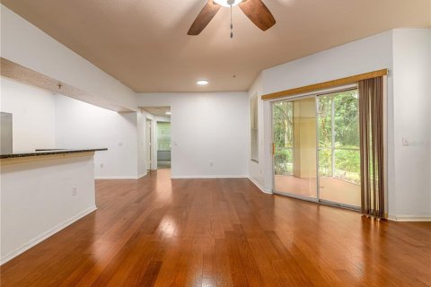 Condo in Tampa, Florida, 3 bedrooms № 2101037 - photo 14