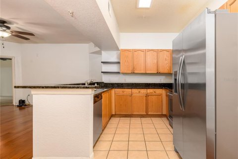 Condo in Tampa, Florida, 3 bedrooms № 2101037 - photo 18