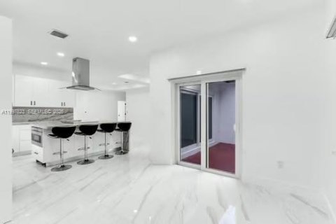 Villa ou maison à louer à Homestead, Floride: 3 chambres, 134.06 m2 № 2063715 - photo 18
