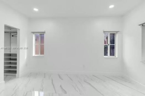 Villa ou maison à louer à Homestead, Floride: 3 chambres, 134.06 m2 № 2063715 - photo 24
