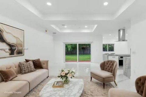 Villa ou maison à louer à Homestead, Floride: 3 chambres, 134.06 m2 № 2063715 - photo 4
