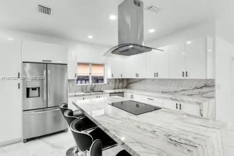 Villa ou maison à louer à Homestead, Floride: 3 chambres, 134.06 m2 № 2063715 - photo 17