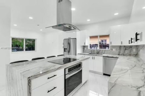Villa ou maison à louer à Homestead, Floride: 3 chambres, 134.06 m2 № 2063715 - photo 10