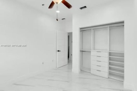 Villa ou maison à louer à Homestead, Floride: 3 chambres, 134.06 m2 № 2063715 - photo 30