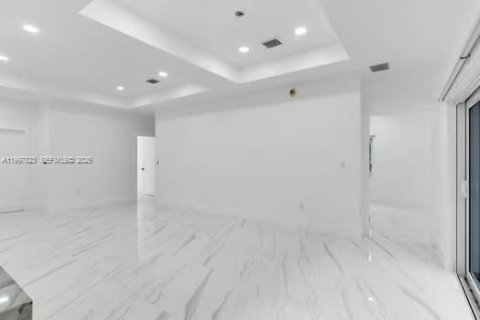 Villa ou maison à louer à Homestead, Floride: 3 chambres, 134.06 m2 № 2063715 - photo 12