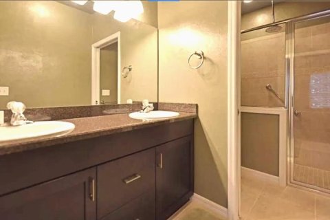 Touwnhouse à vendre à Newberry, Floride: 2 chambres, 109.35 m2 № 1916953 - photo 12