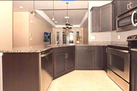 Touwnhouse à vendre à Newberry, Floride: 2 chambres, 109.35 m2 № 1916953 - photo 3