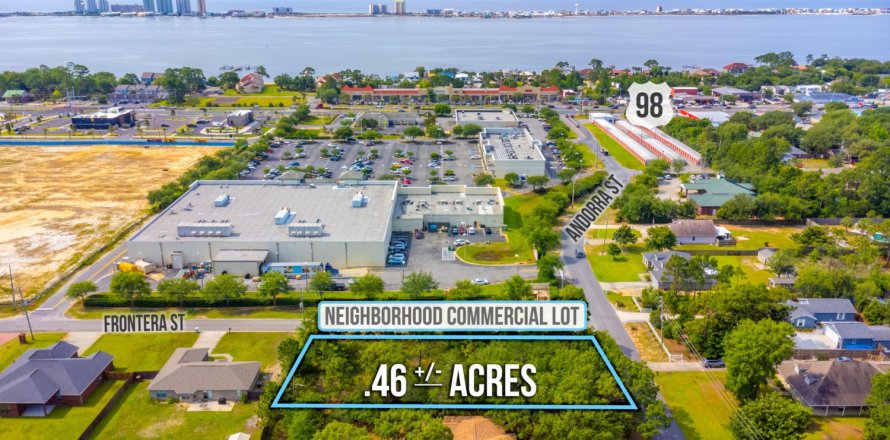 Propiedad comercial en Navarre, Florida № 562029