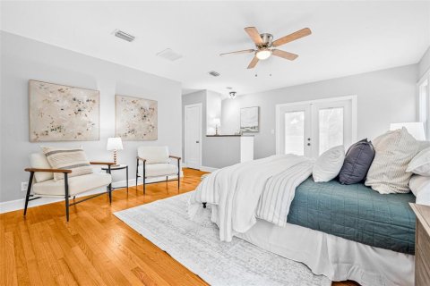 Casa en venta en Saint Petersburg, Florida, 8 dormitorios, 416.67 m2 № 1816661 - foto 27