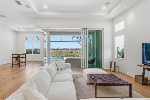 Villa ou maison à vendre à Bradenton, Floride: 3 chambres, 233.84 m2 № 2098351 - photo 17