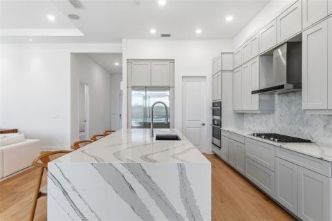 Villa ou maison à vendre à Bradenton, Floride: 3 chambres, 233.84 m2 № 2098351 - photo 7