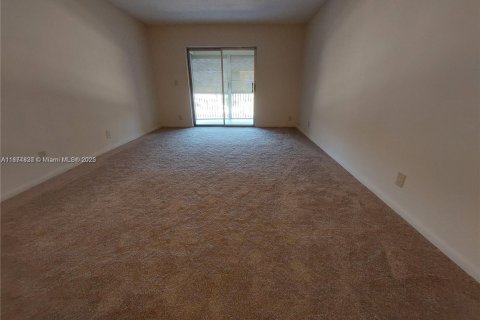 Copropriété à vendre à Pompano Beach, Floride: 1 chambre, 62.71 m2 № 1980834 - photo 6