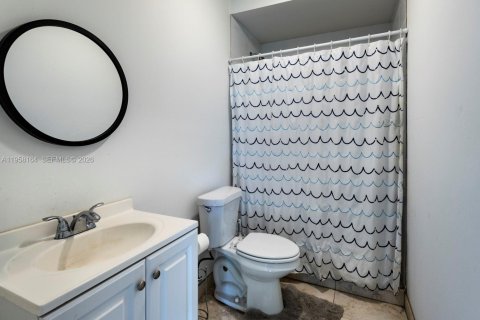 Casa en venta en Pinecrest, Florida, 5 dormitorios, 333.05 m2 № 2027635 - foto 25