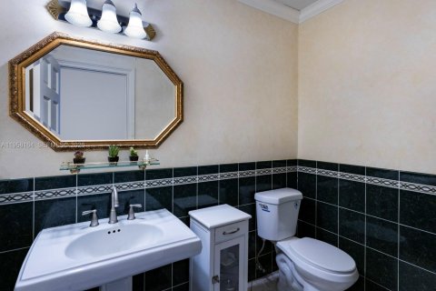 Casa en venta en Pinecrest, Florida, 5 dormitorios, 333.05 m2 № 2027635 - foto 14