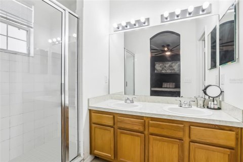 Townhouse in Tampa, Florida 3 bedrooms, 134.06 sq.m. № 1649370 - photo 12