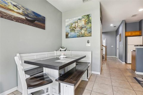 Townhouse in Tampa, Florida 3 bedrooms, 134.06 sq.m. № 1649370 - photo 6