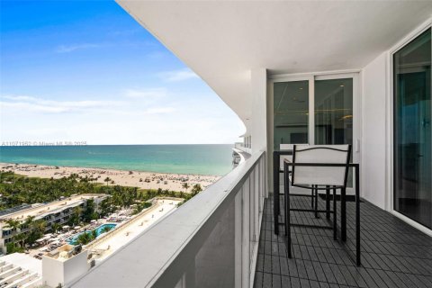 Copropriété à louer à Miami Beach, Floride: 2 chambres, 138.42 m2 № 25903 - photo 2