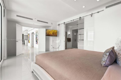 Copropriété à louer à Miami Beach, Floride: 2 chambres, 138.42 m2 № 25903 - photo 19