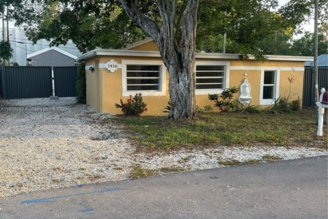 House in Fort Lauderdale, Florida 2 bedrooms, 83.98 sq.m. № 1864511 - photo 20