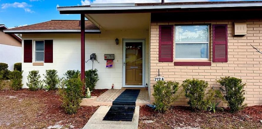 Condo à DeLand, Floride, 1 chambre № 2198435