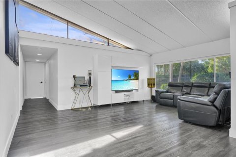 Casa en venta en Homestead, Florida, 4 dormitorios, 187.11 m2 № 2195838 - foto 4