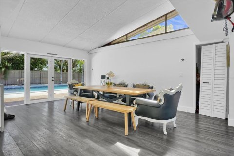 Casa en venta en Homestead, Florida, 4 dormitorios, 187.11 m2 № 2195838 - foto 6