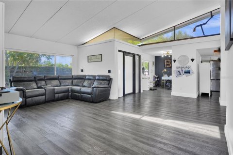 Casa en venta en Homestead, Florida, 4 dormitorios, 187.11 m2 № 2195838 - foto 5