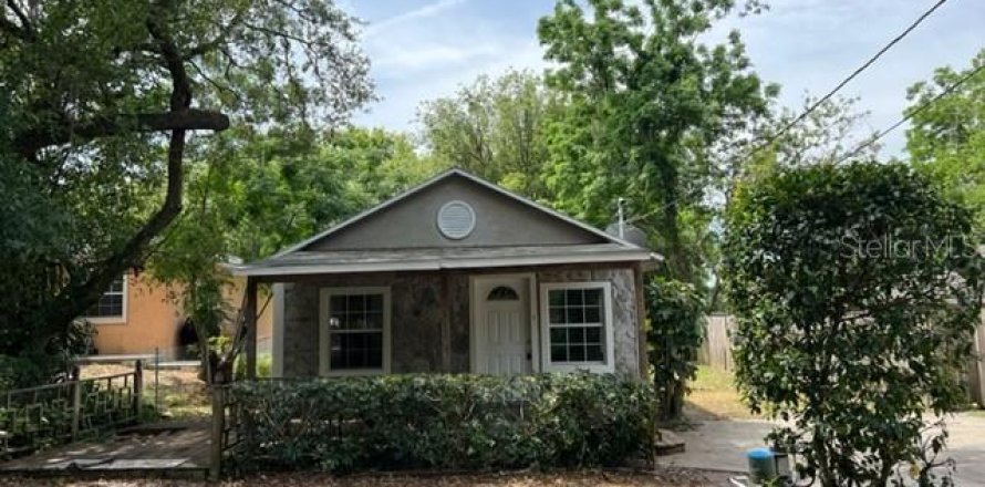House in Ocoee, Florida 3 bedrooms, 139.35 sq.m. № 2224449