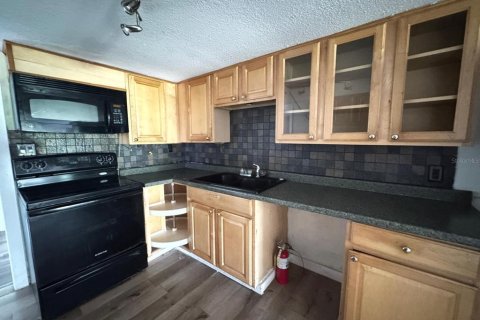 House in Ocoee, Florida 3 bedrooms, 139.35 sq.m. № 2224449 - photo 3