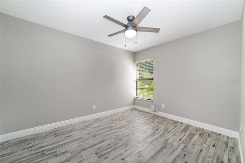 House in Palm Harbor, Florida 2 bedrooms, 87.89 sq.m. № 2410165 - photo 10