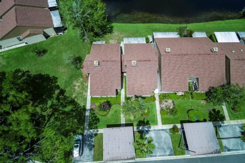 House in Palm Harbor, Florida 2 bedrooms, 87.89 sq.m. № 2410165 - photo 22