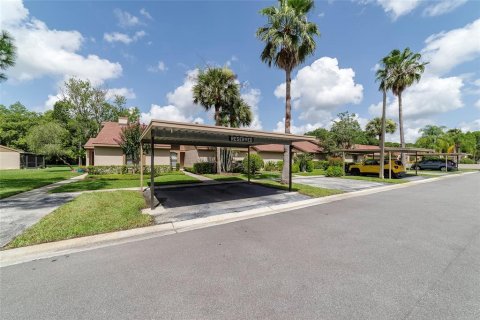 House in Palm Harbor, Florida 2 bedrooms, 87.89 sq.m. № 2410165 - photo 19