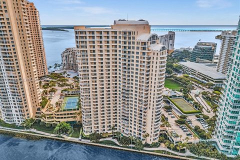 Copropriété à louer à Miami, Floride: 2 chambres, 130.06 m2 № 1993334 - photo 1