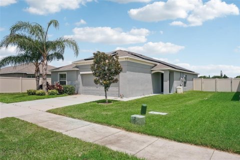 House in Ruskin, Florida 4 bedrooms, 171.87 sq.m. № 1534133 - photo 3