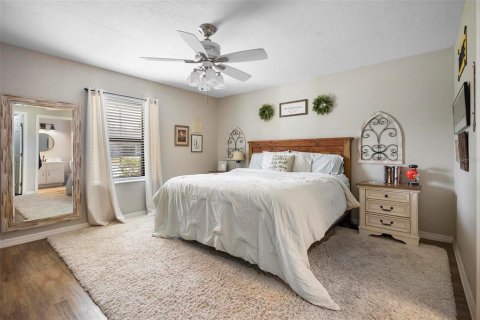 House in Ocala, Florida 3 bedrooms, 135.08 sq.m. № 1613881 - photo 20
