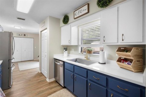 House in Ocala, Florida 3 bedrooms, 135.08 sq.m. № 1613881 - photo 7