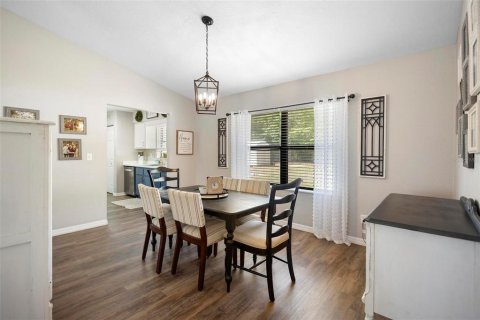 House in Ocala, Florida 3 bedrooms, 135.08 sq.m. № 1613881 - photo 12