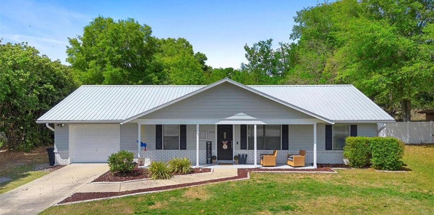House in Ocala, Florida 3 bedrooms, 135.08 sq.m. № 1613881