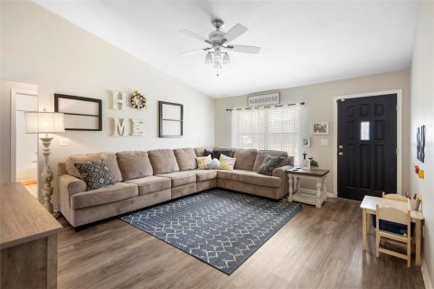 House in Ocala, Florida 3 bedrooms, 135.08 sq.m. № 1613881 - photo 17