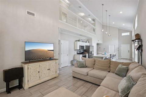 Купить виллу или дом в Деланд, Флорида 11 комнат, 158.58м2, № 2237629 - фото 2