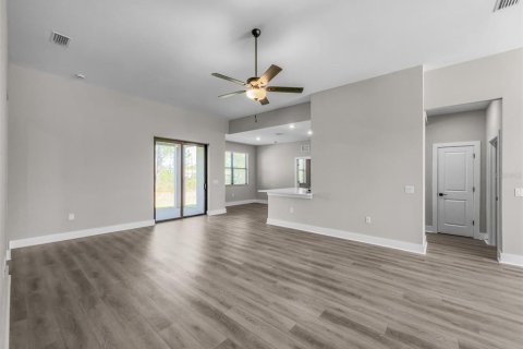 Casa en venta en Port Charlotte, Florida, 4 dormitorios, 183.95 m2 № 1425934 - foto 7