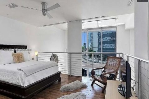 Condominio en venta en Miami, Florida, 1 dormitorio, 99.03 m2 № 2339833 - foto 8