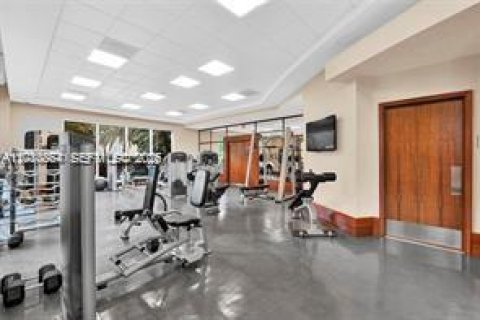 Condominio en venta en Miami, Florida, 1 dormitorio, 99.03 m2 № 2339833 - foto 26