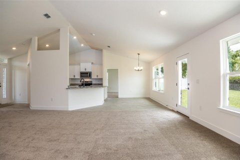 Villa ou maison à vendre à Palm Coast, Floride: 4 chambres, 163.04 m2 № 2431891 - photo 6
