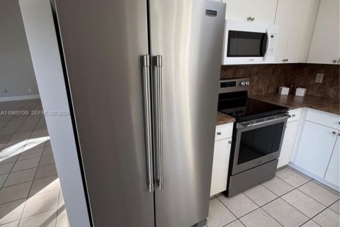 Casa en alquiler en Weston, Florida, 3 dormitorios, 105.35 m2 № 2020314 - foto 28