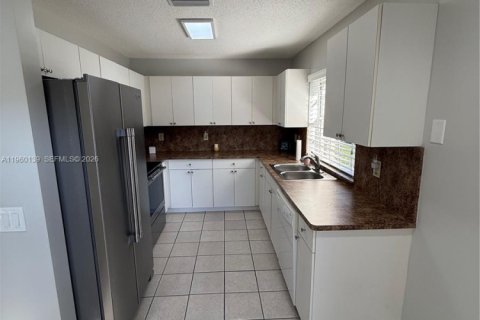 Casa en alquiler en Weston, Florida, 3 dormitorios, 105.35 m2 № 2020314 - foto 14