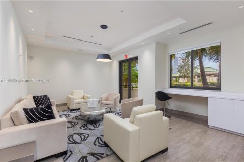 Copropriété à louer à Miami, Floride: 2 chambres, 101.91 m2 № 1931735 - photo 24